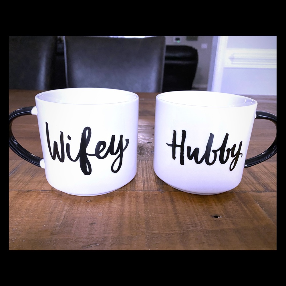 Hubby and Wifey coffee mugs set